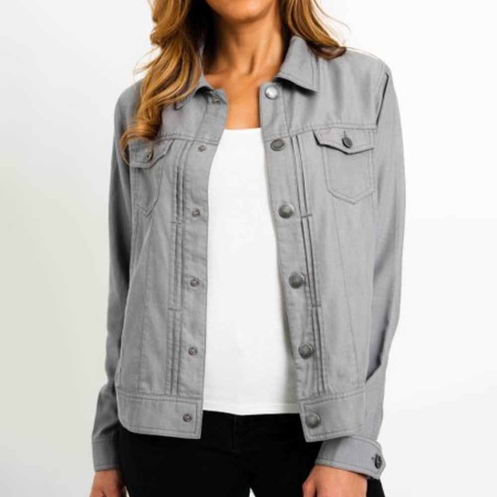 NWT Women's Tahari Tencel Denim Jacket